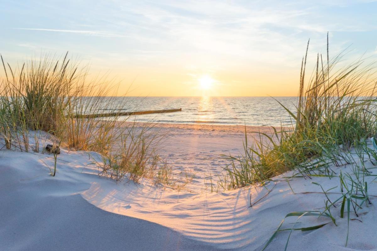 Sonnenaufgang, Direkt Am Alten Strom Rostock Esterno foto